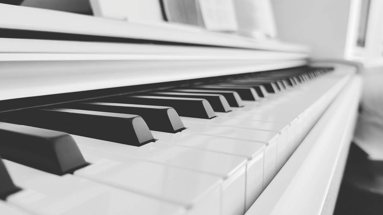 cuanto cuesta un piano para eventos